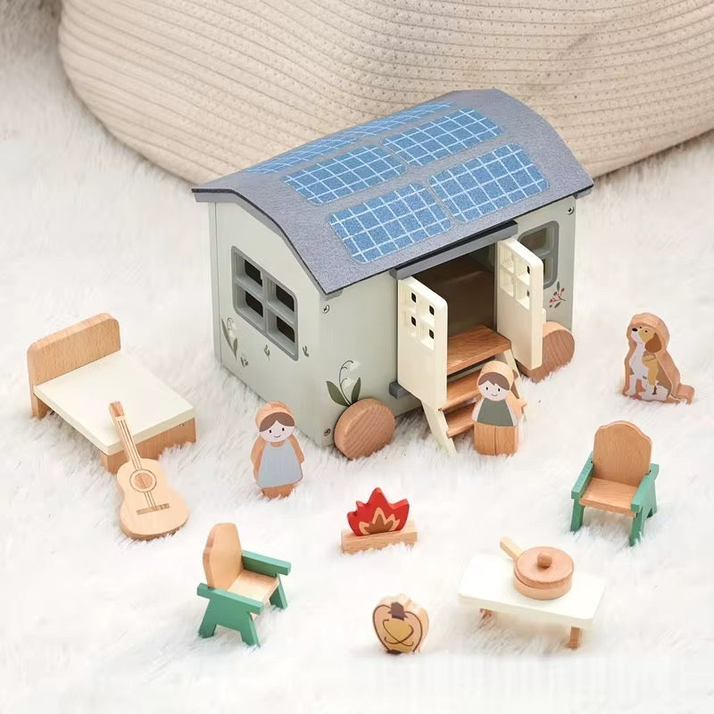 Montessori Holzspielset für fantasievolle Rollenspiele