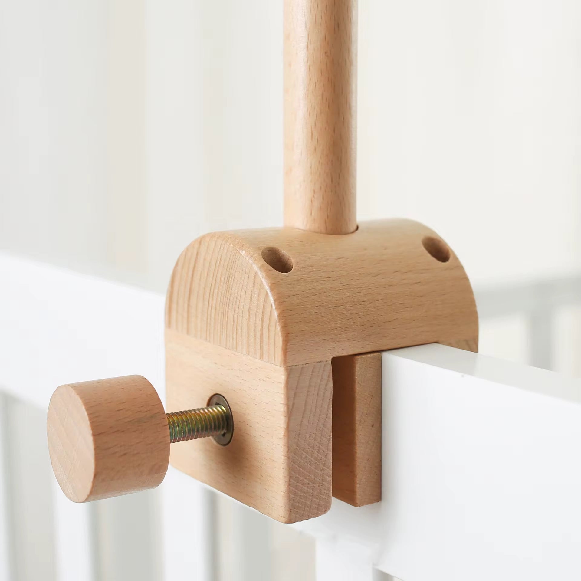 Babybett Mobile-Halterung