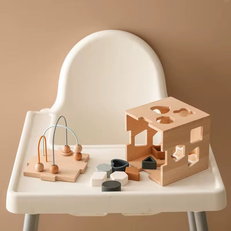 Montessori Holzsortierspiel für Kleinkinder