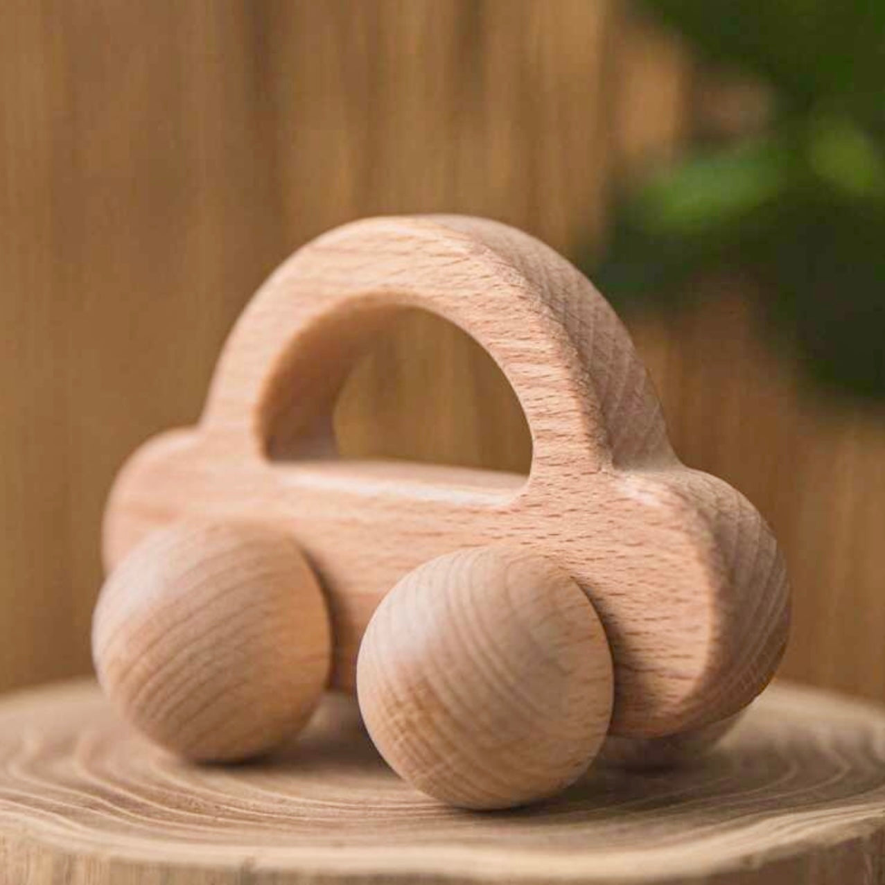 Holz-Auto für Babys