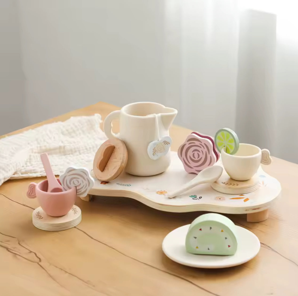 Mini-Küchenset Waldzauber – Holzspielzeug für feine Motorik 🌸🫖🍋